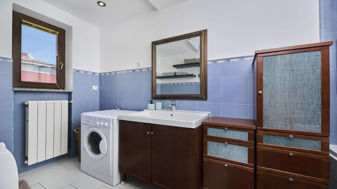 Apartment Iriska Novigrad  Ngoại thất bức ảnh