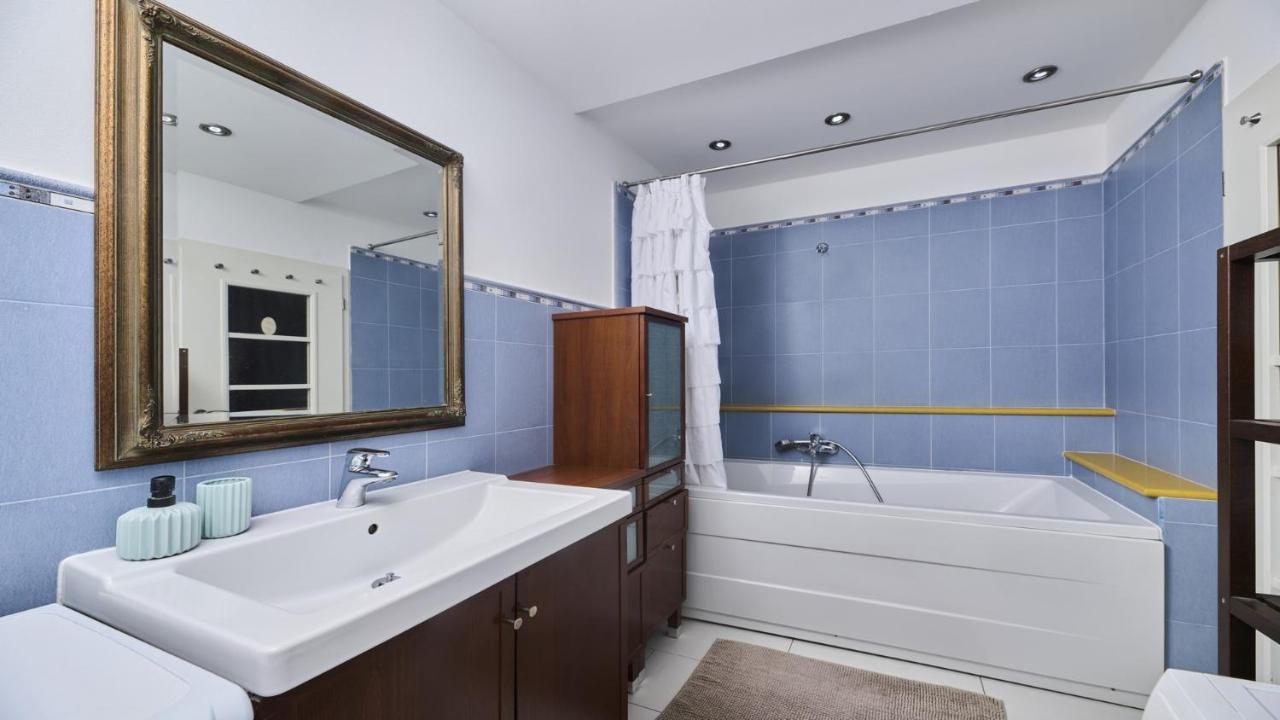 Apartment Iriska Novigrad  Ngoại thất bức ảnh